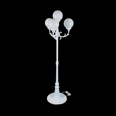 White Lamp Post, 8' 4 Lights  www.Raphaels.com - Call to place your rental order today! 858-689-7368 - www.raphaels.com